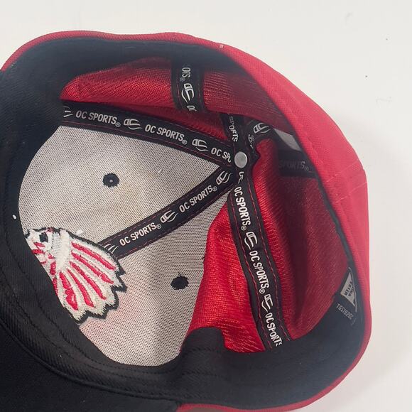 Indian Chief Headdress Embroidered Black Red Baseball Cap M/L OC Sports Pro Flex - Picture 10 of 12